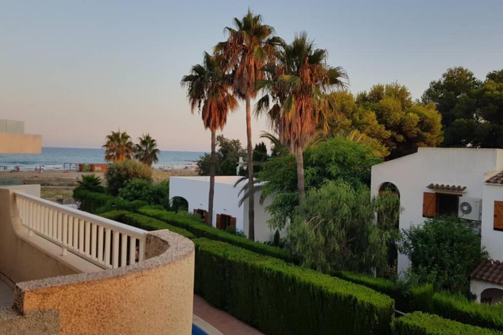 Neu Renoviertes Strandappartment Mit Meerblick Alcoceber ภายนอก รูปภาพ