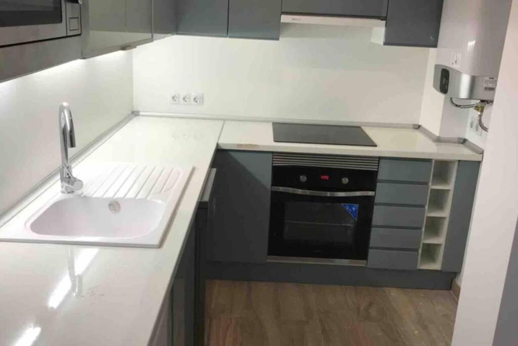 Neu Renoviertes Strandappartment Mit Meerblick Alcoceber ภายนอก รูปภาพ