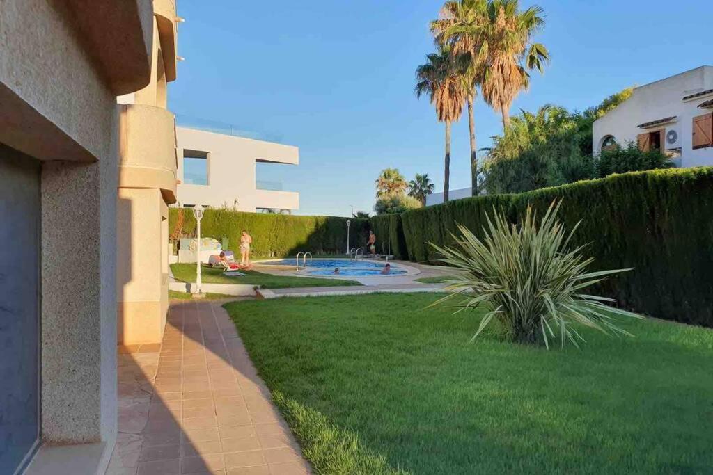 Neu Renoviertes Strandappartment Mit Meerblick Alcoceber ภายนอก รูปภาพ